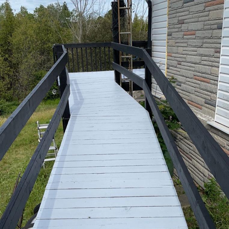 Black and White Deck in Newmarket