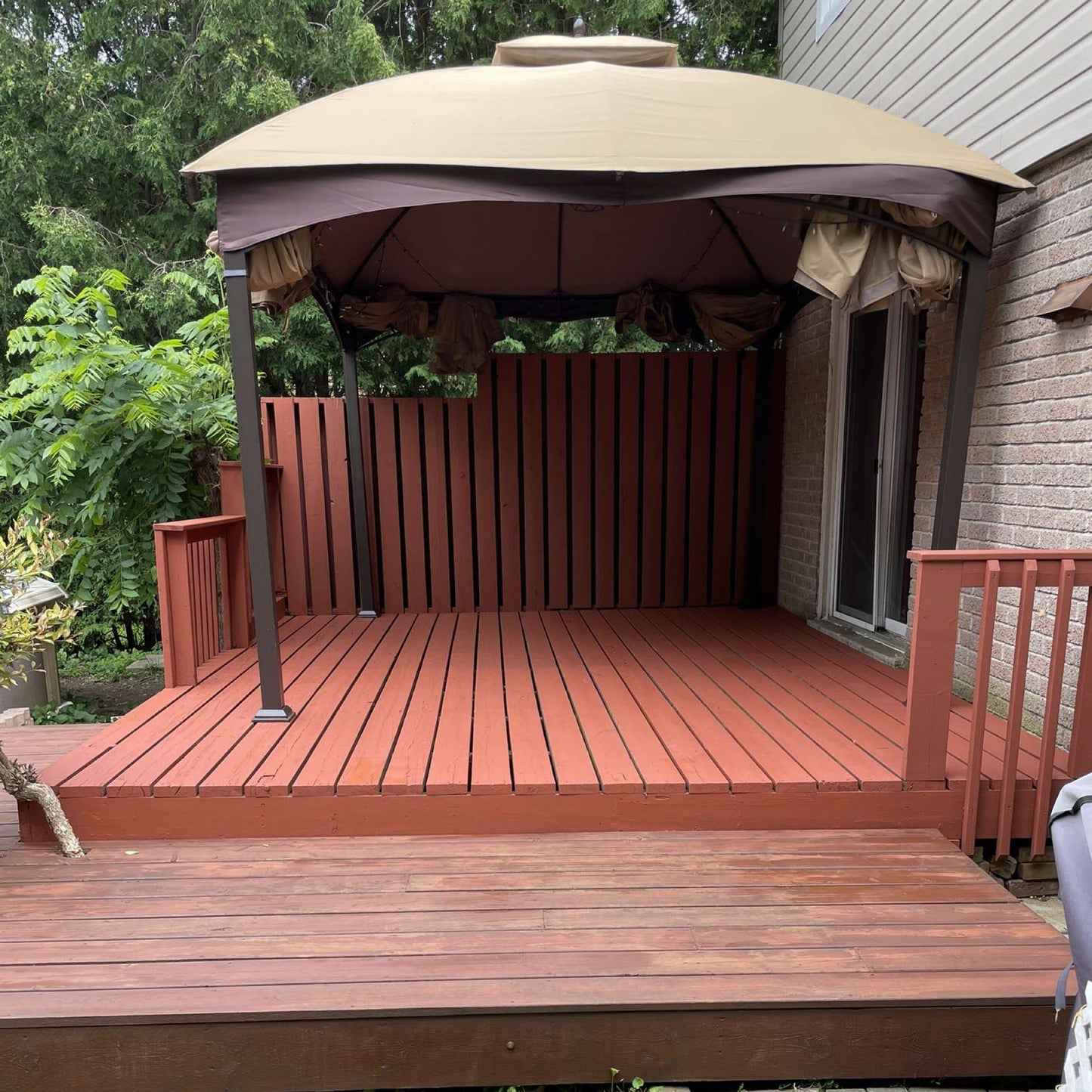 Newmarket Deck Refinishing